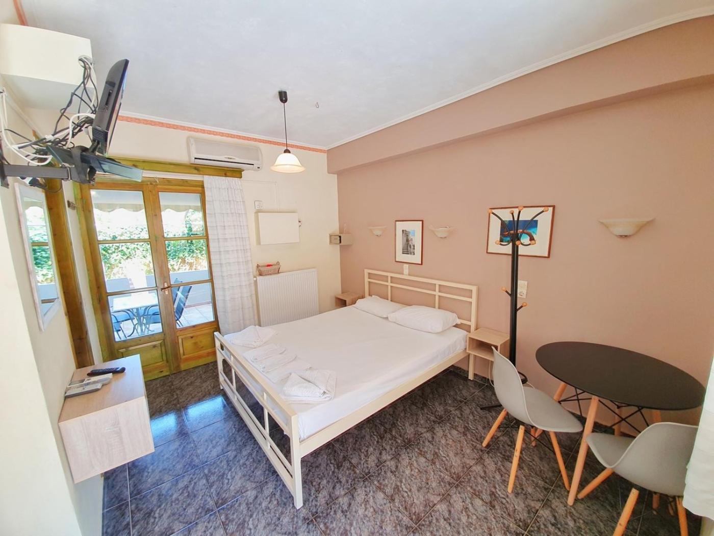 Alexaria Holidays Apartments Frínion Dış mekan fotoğraf