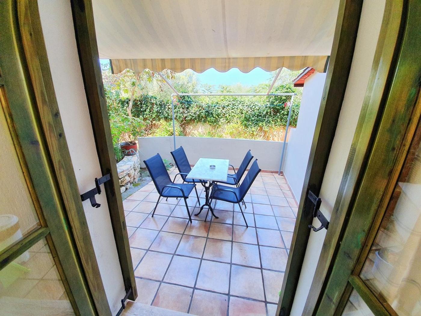 Alexaria Holidays Apartments Frínion Dış mekan fotoğraf